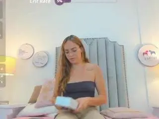Debora-scoot  live sex cam