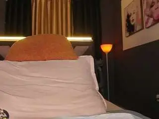 Emilyjhonsonn  live sex cam