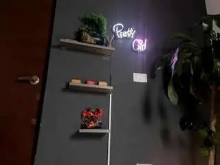 Emilyjhonsonn  live sex cam