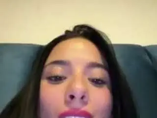 Kiraalopez  live sex cam