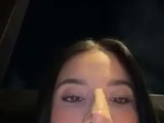Kiraalopez  live sex cam