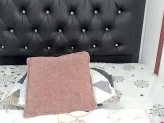 Krystalreichell  live sex cam