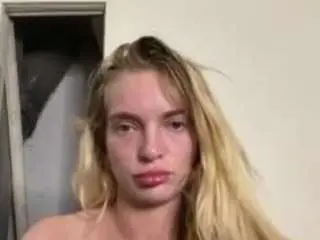 Lanasharapovax  live sex cam