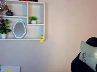 Miss-you-kiss  live sex cam