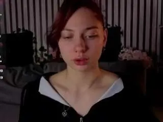 Miss-you-kiss  live sex cam