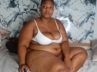 Bubbles696  live sex cam