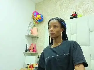 Daffnelewis  live sex cam