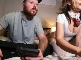 Hellomiaow  live sex cam