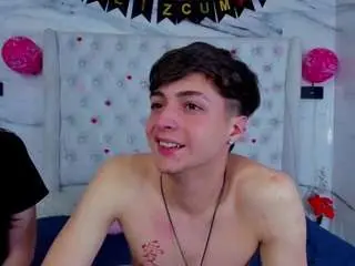 Linitharios0305  live sex cam