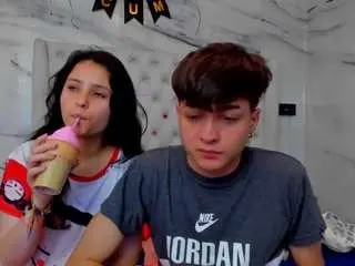 Linitharios0305  live sex cam