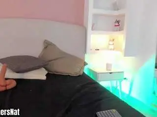 Nathalyn-b  live sex cam
