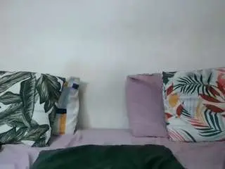 Sexxyslenderxxx  live sex cam