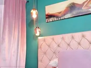 Tinnaflirt1  live sex cam