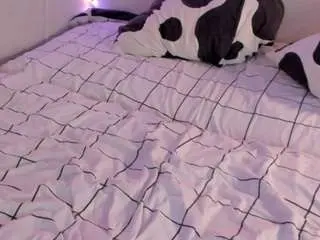 Yunapeace  live sex cam