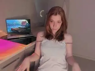 Yunapeace  live sex cam