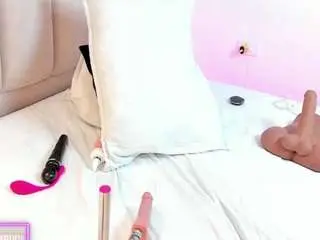 Ashley-owenns  live sex cam