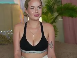 Auroramore  live sex cam