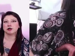 Cina-moon  live sex cam