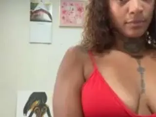 Iambaldheadbrittany  live sex cam