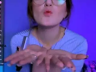 Mila-lady  live sex cam