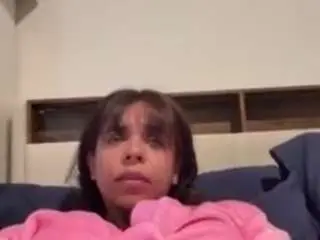 Victoria-chicas  live sex cam