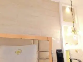 Bella-novoaa  live sex cam