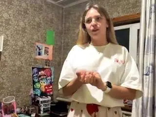 Carlenatopete  live sex cam
