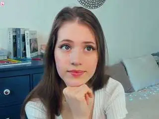 Donnettajongebloed  live sex cam