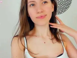 Donnettajongebloed  live sex cam