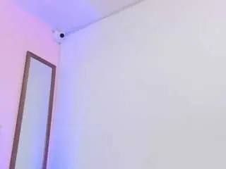 Leylaroberth  live sex cam