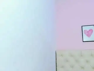 Leylaroberth  live sex cam