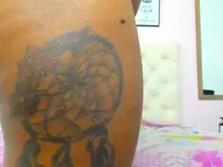 Leylaroberth  live sex cam