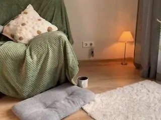 Mia-nostalgia  live sex cam