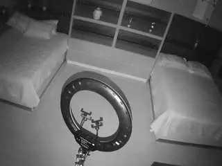 Voyeurcam-casa-salsa-versus-room  live sex cam