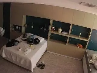 Voyeurcam-casa-salsa-versus-room  live sex cam