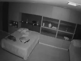 Voyeurcam-casa-salsa-versus-room  live sex cam