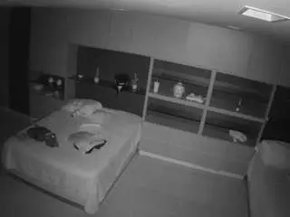 Voyeurcam-casa-salsa-versus-room  live sex cam