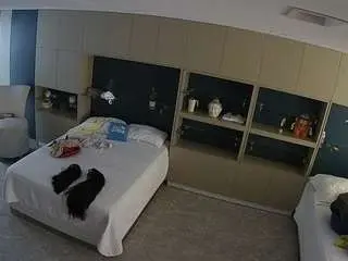 Voyeurcam-casa-salsa-versus-room  live sex cam