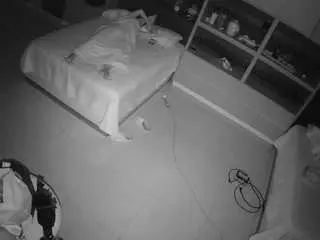 Voyeurcam-casa-salsa-versus-room  live sex cam