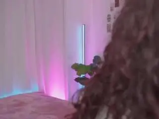 Babyjune18  live sex cam