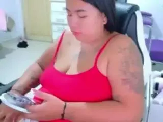 Bigasscurvyyy  live sex cam