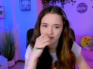 Brittany-skyy  live sex cam