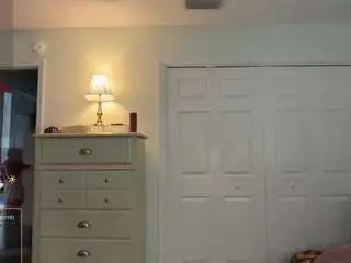 Chrisbimbovixen  live sex cam