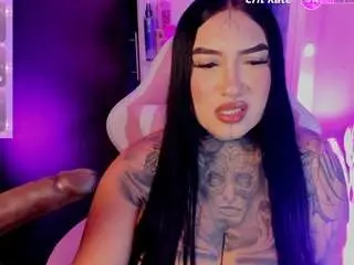 Cloeebeckam  live sex cam