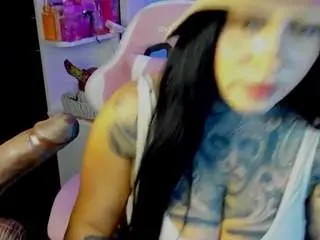 Cloeebeckam  live sex cam