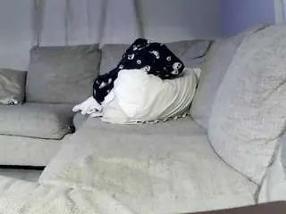 Hotasssummer  live sex cam