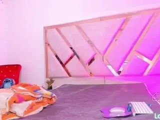 Marianaasantos  live sex cam