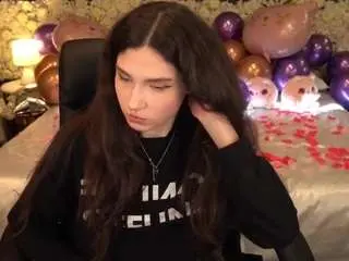 Babyflowerss  live sex cam
