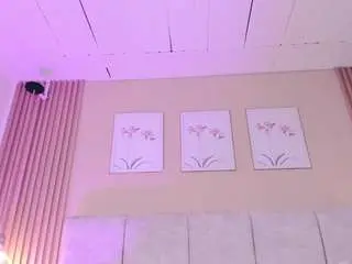 Cherlynn  live sex cam