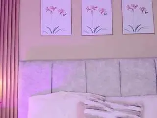 Cherlynn  live sex cam